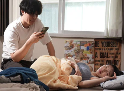 Kẻ biến thái khoái chí khi người yêu ngoại tình